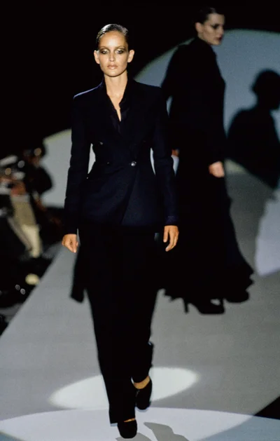 Look 3